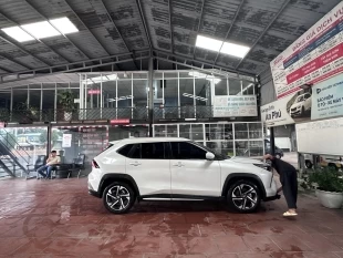 Rửa xe ô tô tại Thuận An Bình Dương