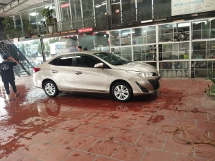 Chăm sóc xe Toyota cao cấp tại An Phú 