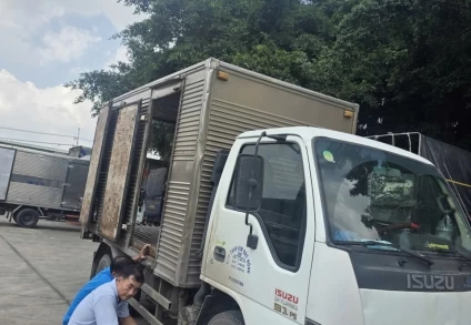 Sửa Chữa Xe Tải Có Bảo Hiểm Tại Bình Dương: Hướng Dẫn Cho Chủ Xe