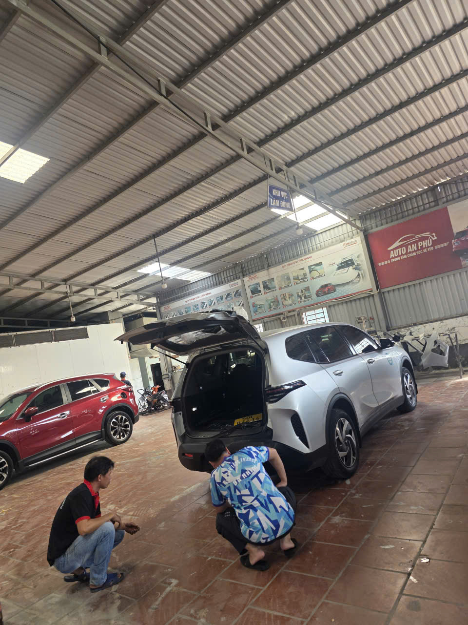 Gara sửa chữa oto liên kết bảo hiểm