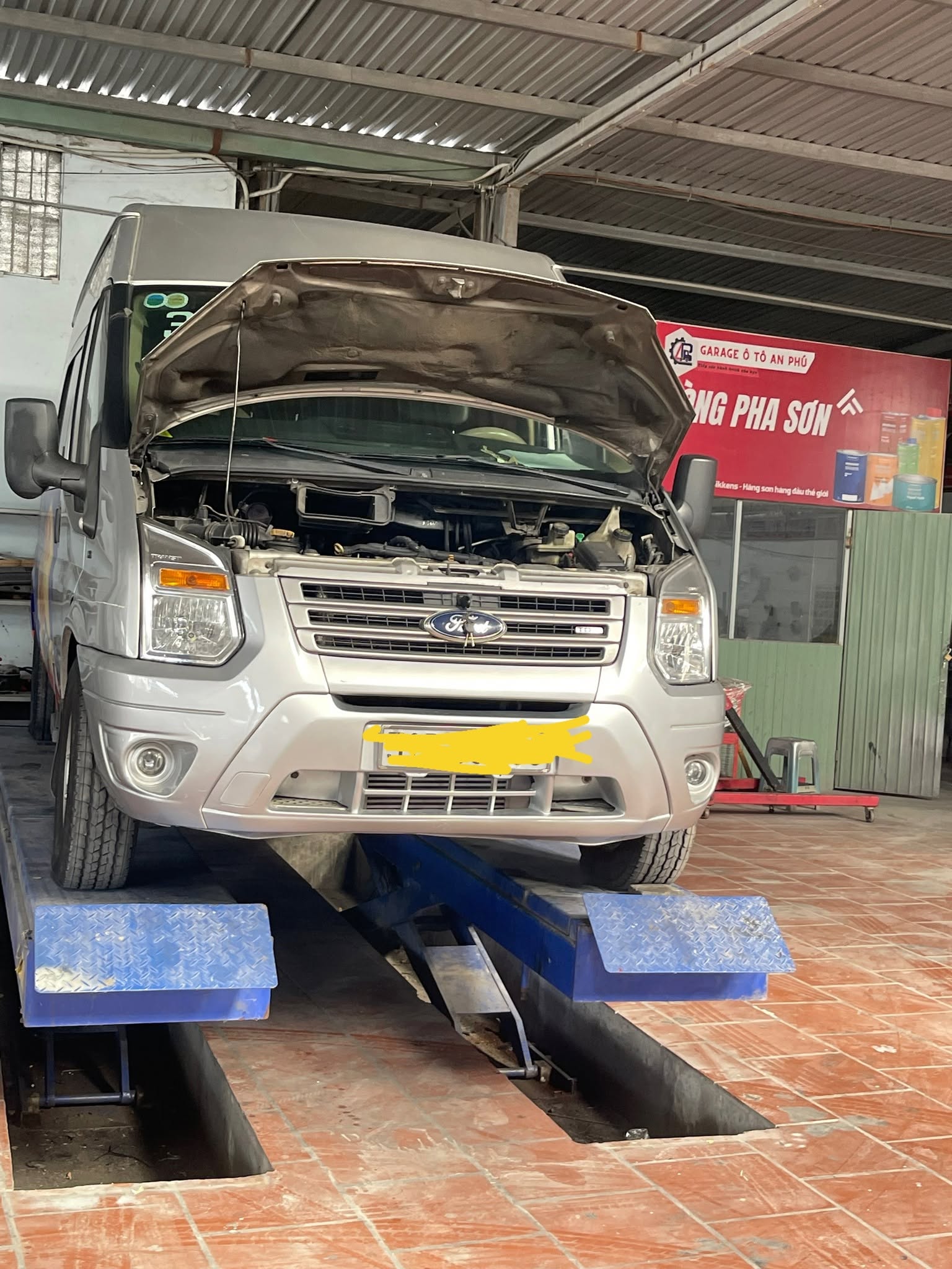 Sửa chữa ô tô chuyên nghiệp giúp xe vận hành bền bỉ và an toàn