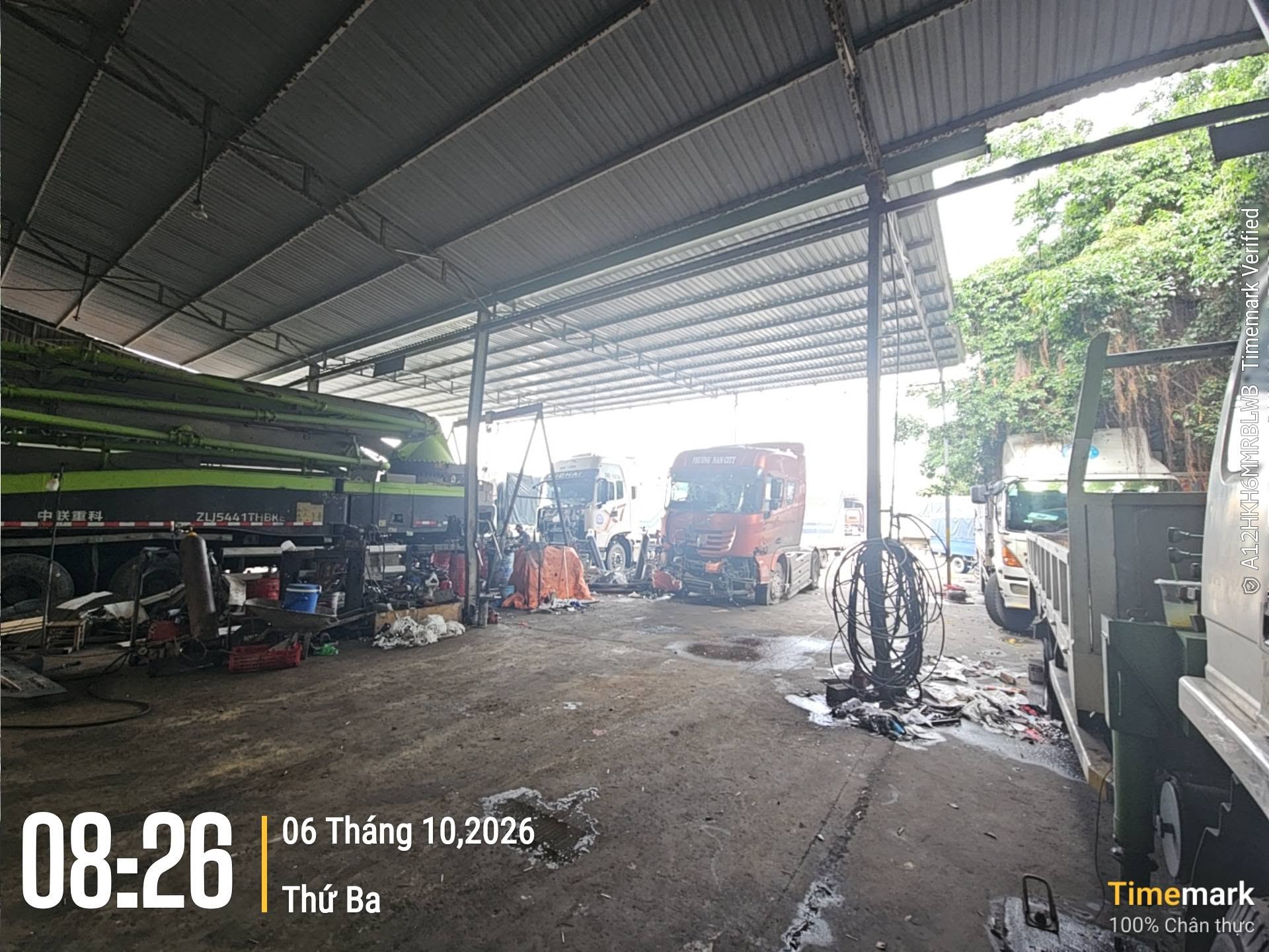 Đầu kéo yếu máy