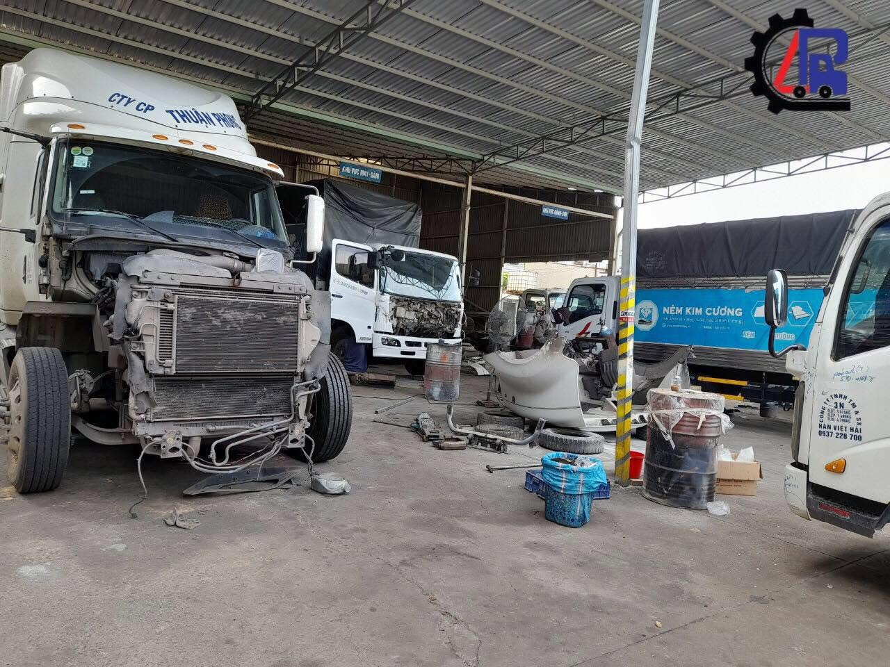 Sửa chữa ô tô xe tải container An Phú